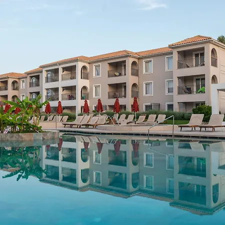 Bitzaro Grande Hotel & Suites-2